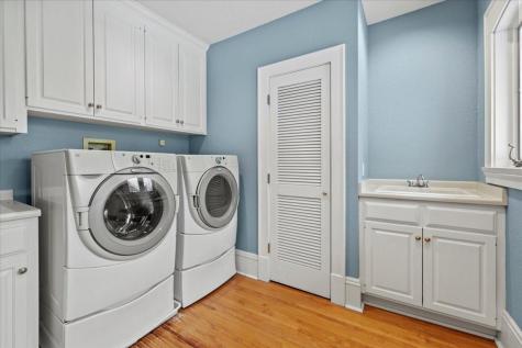 1724 Summit Avenue Minneapolis MN 55403