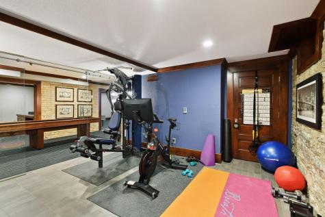 1724 Summit Avenue Minneapolis MN 55403