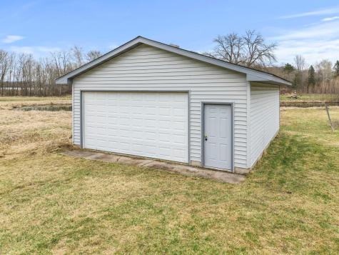 51675 Ash Avenue Stanchfield MN 55080