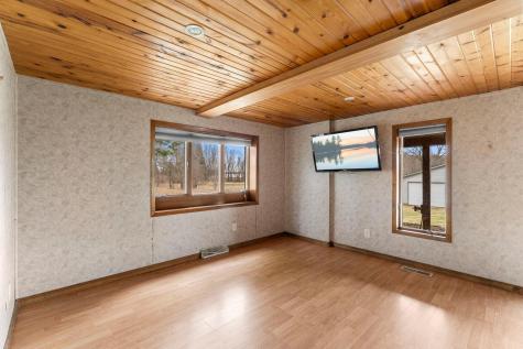 51675 Ash Avenue Stanchfield MN 55080