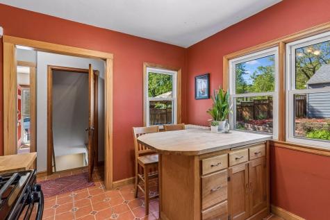 1279 Niles Avenue Saint Paul MN 55116