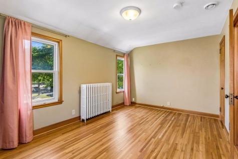 1279 Niles Avenue Saint Paul MN 55116
