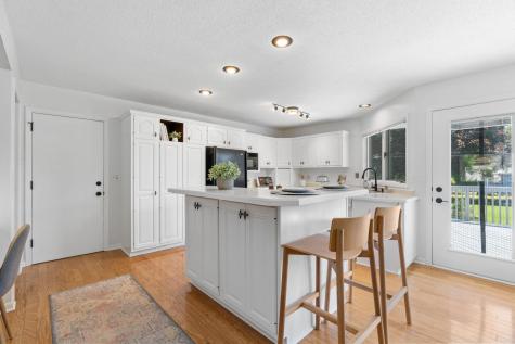 6540 Zealand Avenue N Brooklyn Park MN 55428