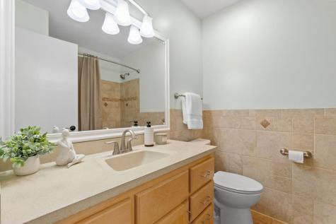6540 Zealand Avenue N Brooklyn Park MN 55428