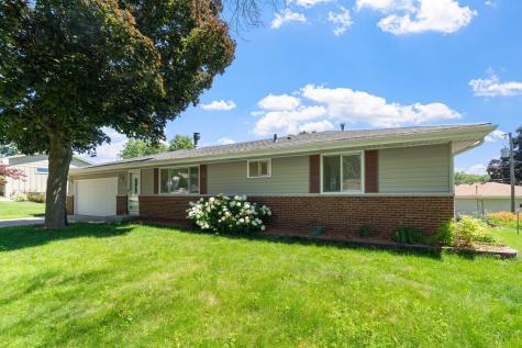 6540 Zealand Avenue N Brooklyn Park MN 55428