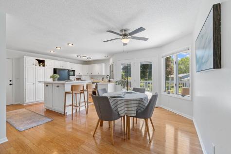 6540 Zealand Avenue N Brooklyn Park MN 55428
