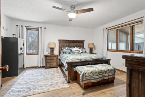 302 Sheyenne Street Horace ND 58047