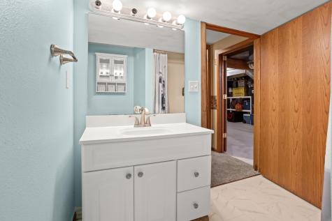 302 Sheyenne Street Horace ND 58047