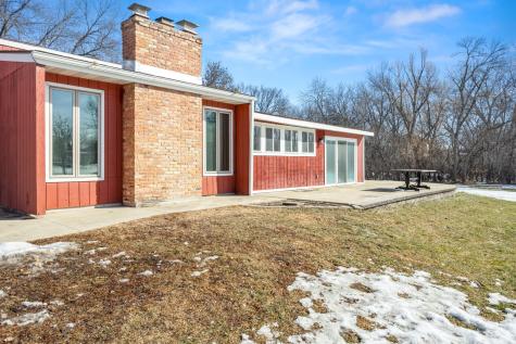 302 Sheyenne Street Horace ND 58047