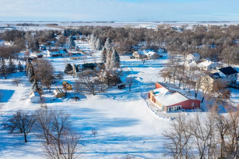 302 Sheyenne Street Horace ND 58047