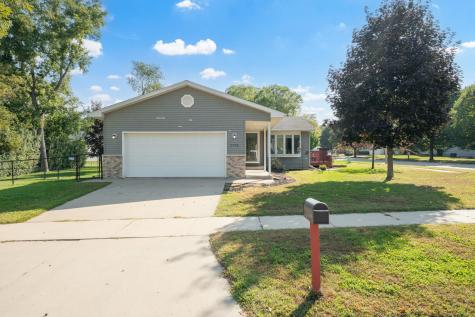 2708 Northern Valley Drive NE Rochester MN 55906