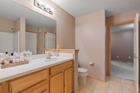 7509 Parkridge Way Savage MN 55378