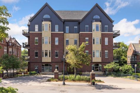 301 Clifton Avenue Minneapolis MN 55403
