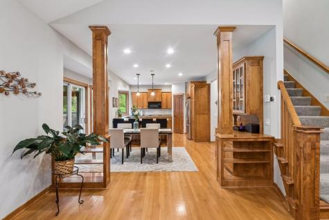 1222 Adrian Circle Chaska MN 55318