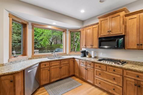 1222 Adrian Circle Chaska MN 55318