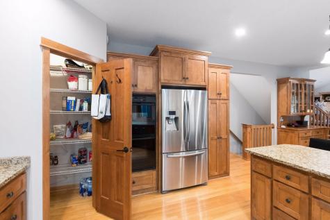 1222 Adrian Circle Chaska MN 55318