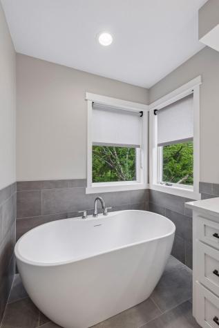 1222 Adrian Circle Chaska MN 55318