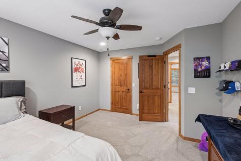 1222 Adrian Circle Chaska MN 55318