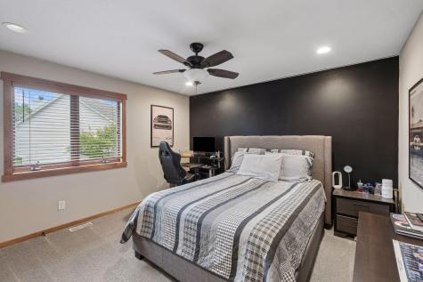 1222 Adrian Circle Chaska MN 55318