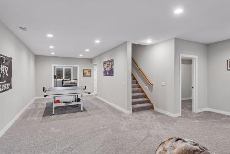 1222 Adrian Circle Chaska MN 55318