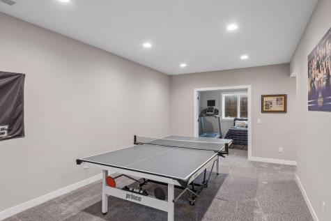 1222 Adrian Circle Chaska MN 55318
