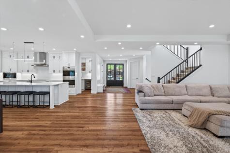 5717 W 68th Street Edina MN 55439