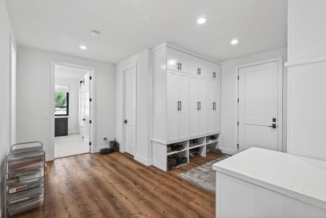5717 W 68th Street Edina MN 55439