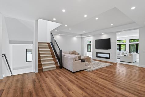 5717 W 68th Street Edina MN 55439