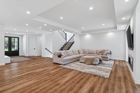 5717 W 68th Street Edina MN 55439