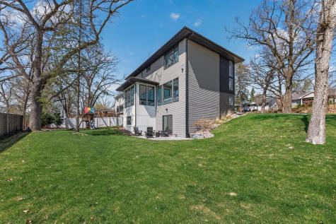 92 Birch Street Mahtomedi MN 55115