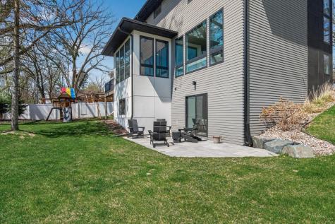 92 Birch Street Mahtomedi MN 55115