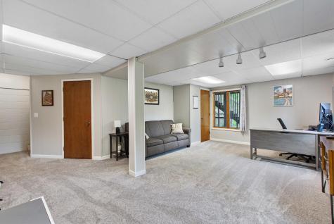 11695 Lockridge Avenue N Stillwater MN 55082