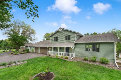 11695 Lockridge Avenue N Stillwater MN 55082