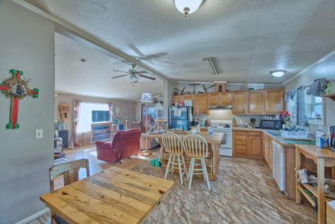 3932 Highway 100 Aurora MN 55705