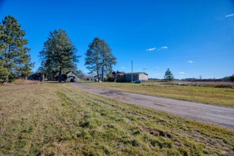 3932 Highway 100 Aurora MN 55705