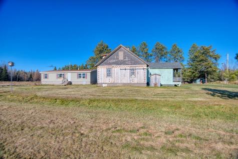 3932 Highway 100 Aurora MN 55705
