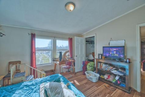 3932 Highway 100 Aurora MN 55705