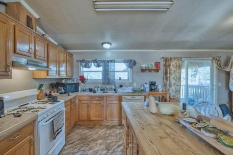 3932 Highway 100 Aurora MN 55705