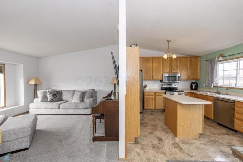 3904 34 Street S Fargo ND 58104