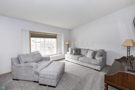 3904 34 Street S Fargo ND 58104