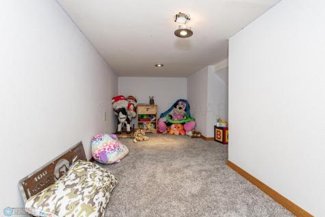 3904 34 Street S Fargo ND 58104