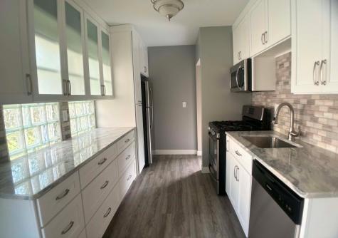 1170 Minnehaha Avenue W Saint Paul MN 55104