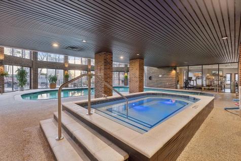 1235 Yale Place Minneapolis MN 55403