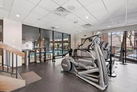 1235 Yale Place Minneapolis MN 55403