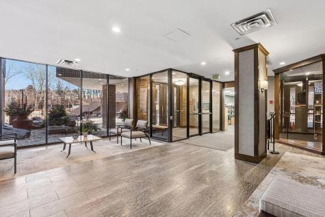 1235 Yale Place Minneapolis MN 55403