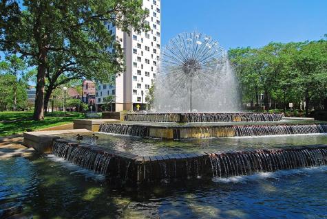 1235 Yale Place Minneapolis MN 55403