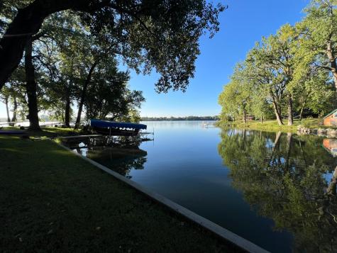 2319 Cottonwood Lake Drive Windom MN 56101