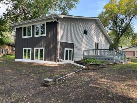 2319 Cottonwood Lake Drive Windom MN 56101