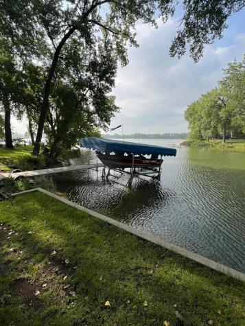 2319 Cottonwood Lake Drive Windom MN 56101