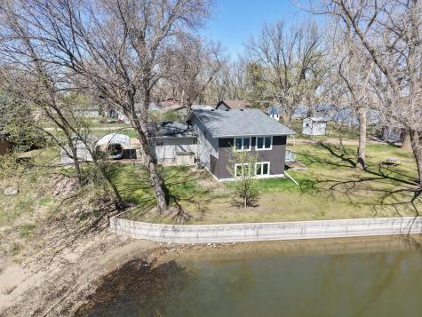 2319 Cottonwood Lake Drive Windom MN 56101